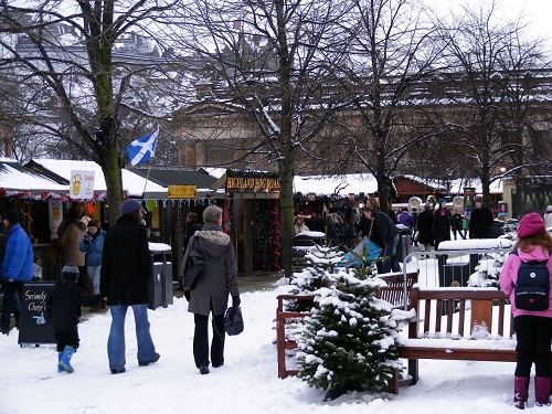 Hire Christmas market wooden alpine huts and retail stalls UK Christmas Market Retail Chalets UK